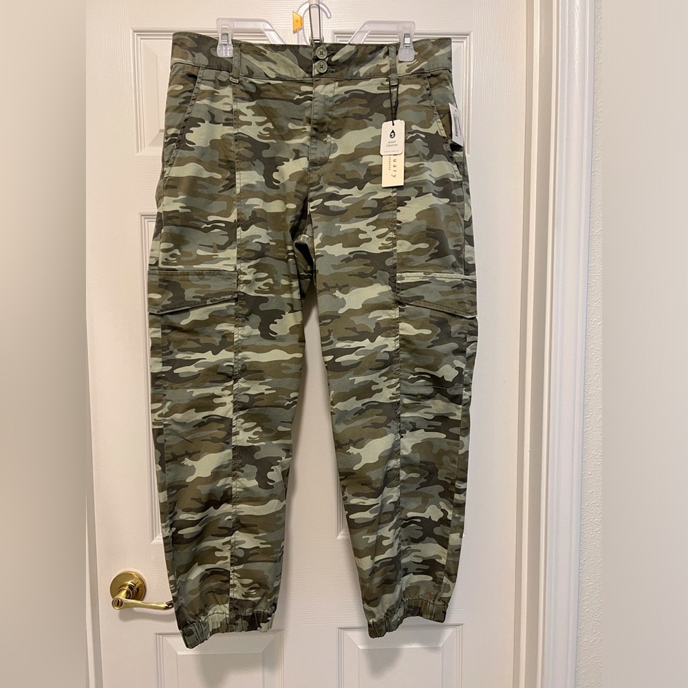 Sanctuary Rebel Camo Pants In Spring Camo